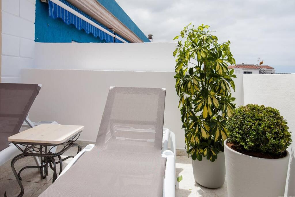 Apartment Laura Playa La Arena Puerto de Santiago  Extérieur photo