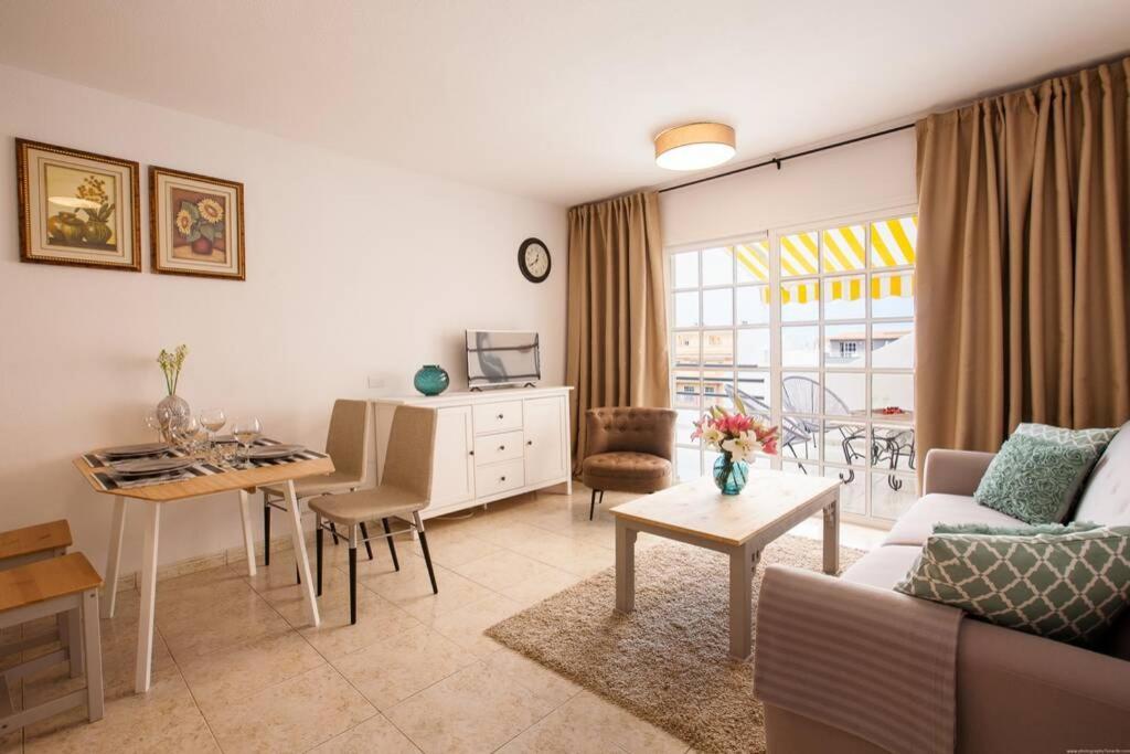 Apartment Laura Playa La Arena Puerto de Santiago  Extérieur photo