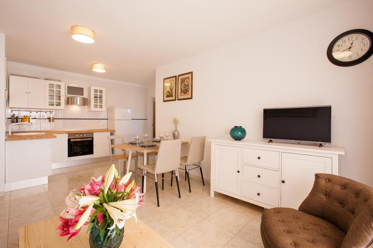 Apartment Laura Playa La Arena Puerto de Santiago  Extérieur photo